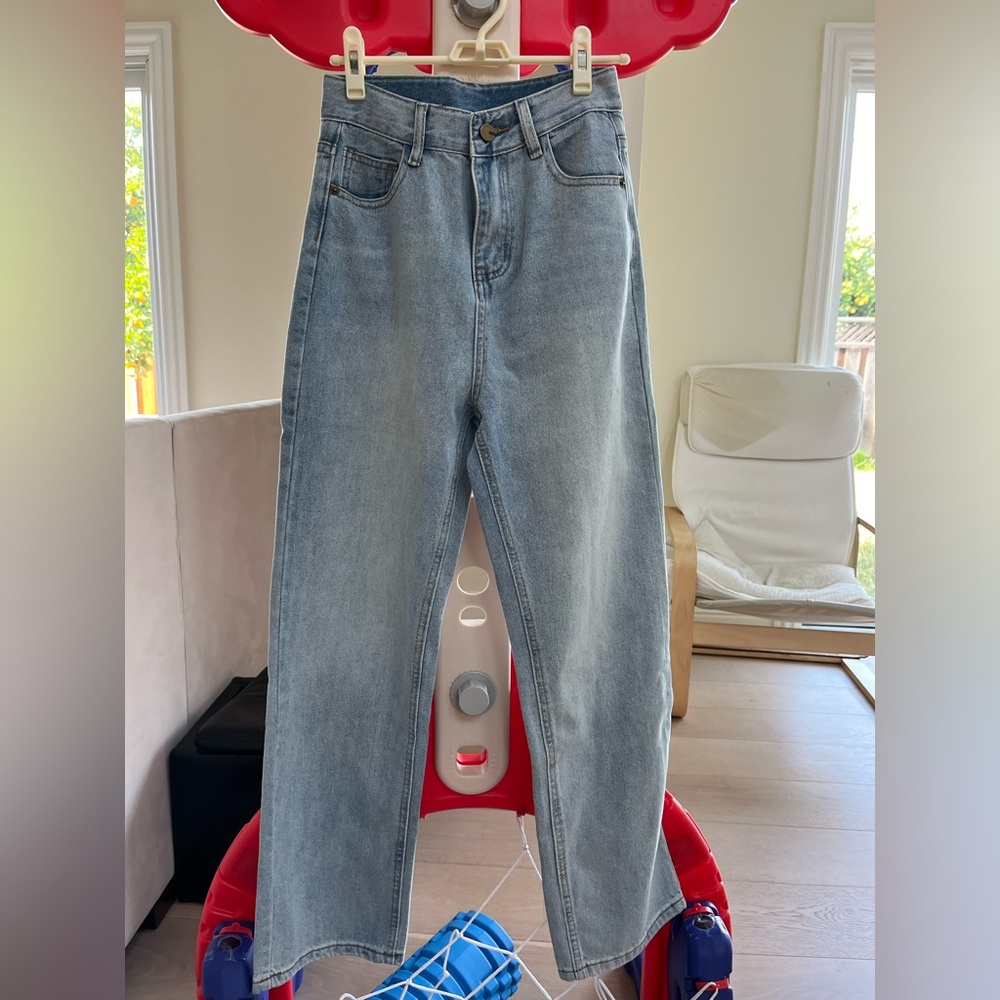 Straight leg Jeans